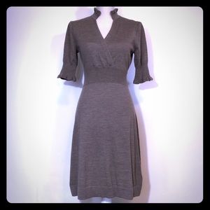 banana republic merino wool dress size small brown